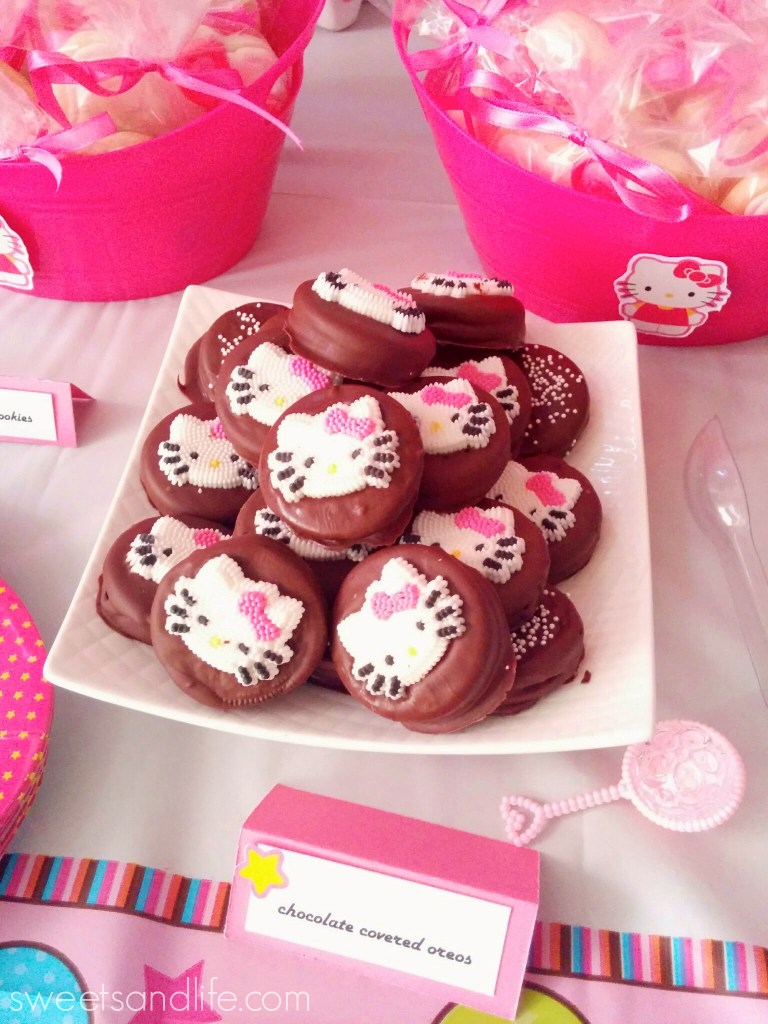 Sweets and Life: Hello Kitty Baby Shower (dessert table)