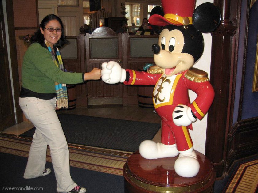 Sweets and Life: My buddy Mickey